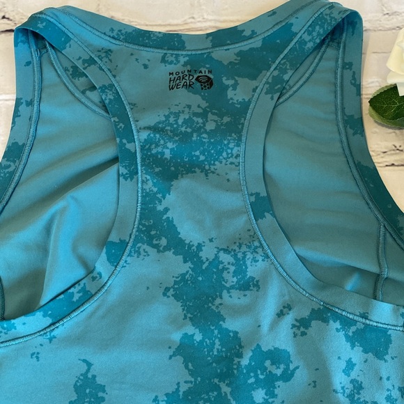 Mountain Hardwear Stretch Tanklette - Picture 8 of 16